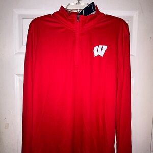 🏈🏟️ University of Wisconsin Badgers 3/4 Zip Polyester Long Sleeve Shirt 🏟️🏈